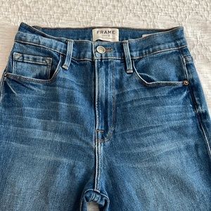FRAME Ali High Rise Cigarette Jean